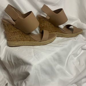 Tan wedges